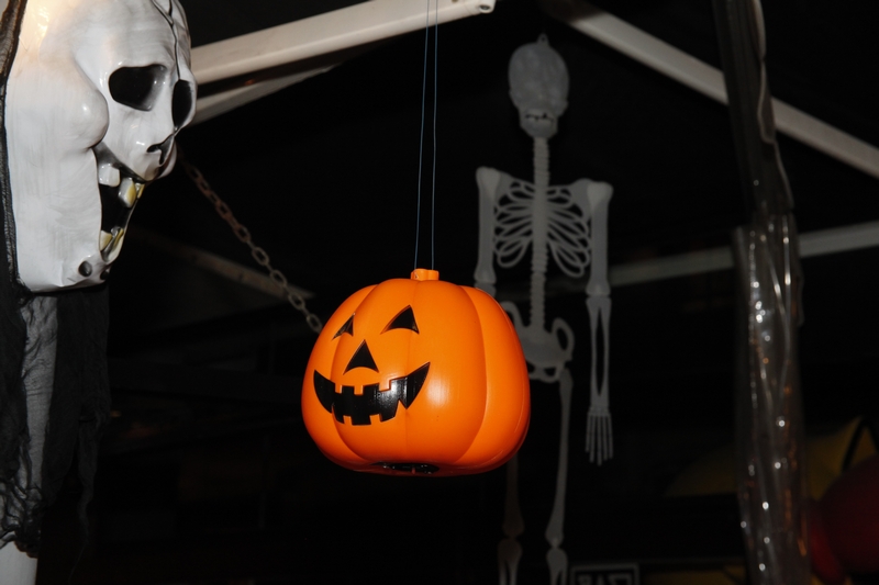 80's Halloween Wednesday at Bar 35